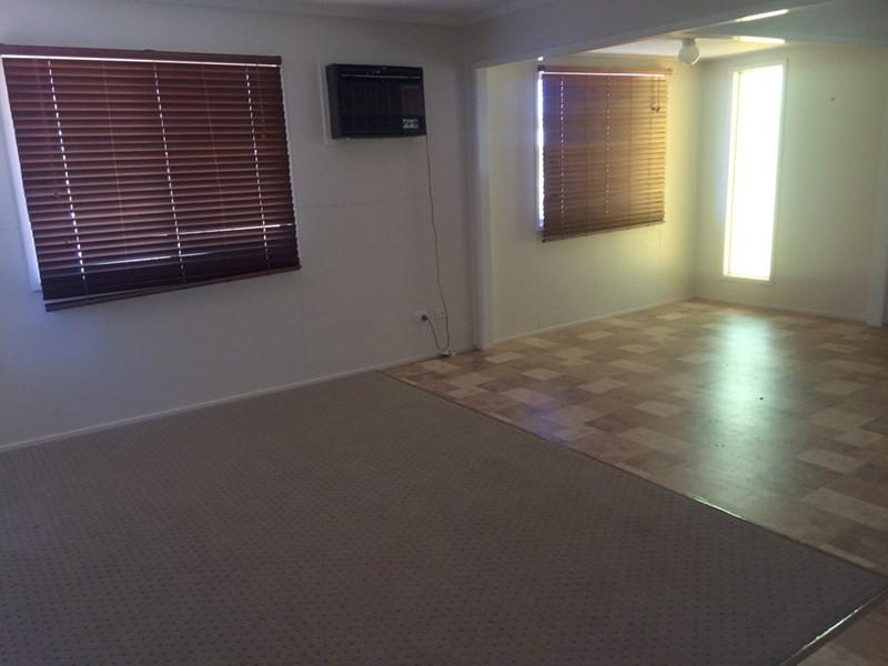 23 Elmer Street, Roma QLD 4455