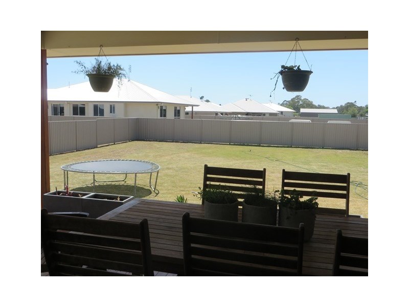 11 Bassett Court, Roma QLD 4455