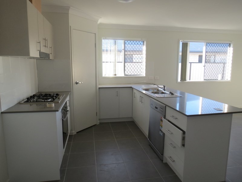 84 Taylor Street, Roma QLD 4455