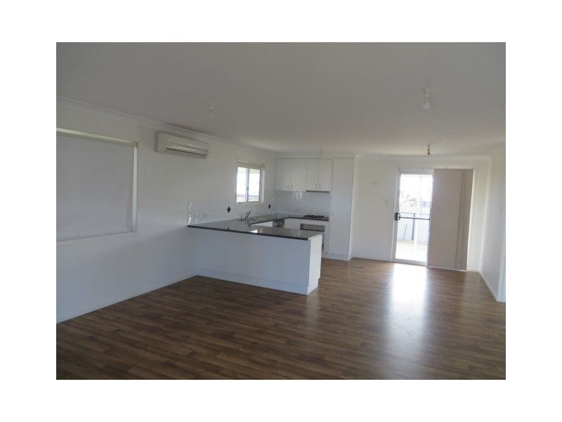 31 Robusta Drive, Roma QLD 4455