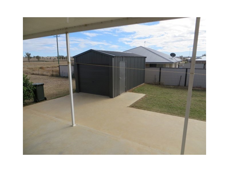 31 Robusta Drive, Roma QLD 4455