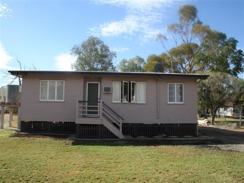43 Foott Street, Roma QLD 4455