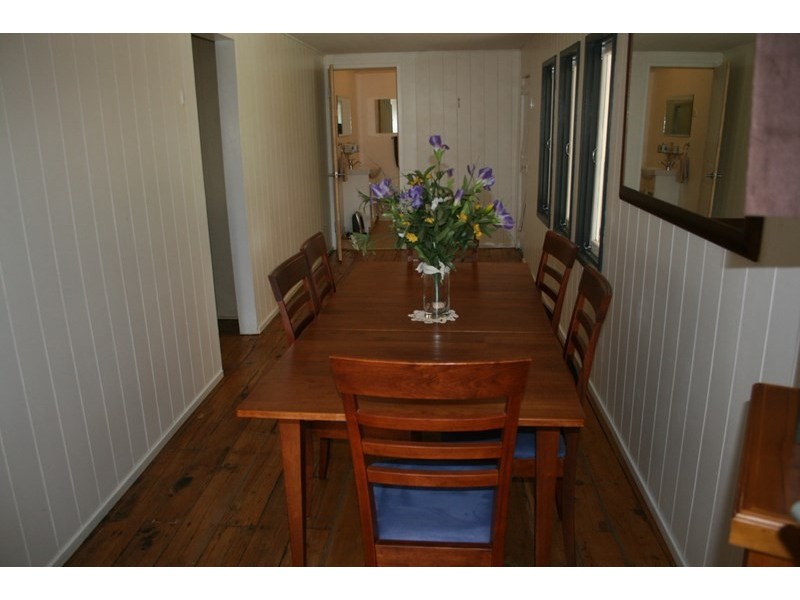 283 Edwardes Street, Roma QLD 4455