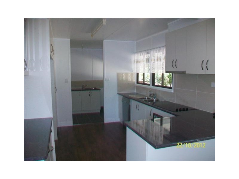 263a Edwardes, Roma QLD 4455