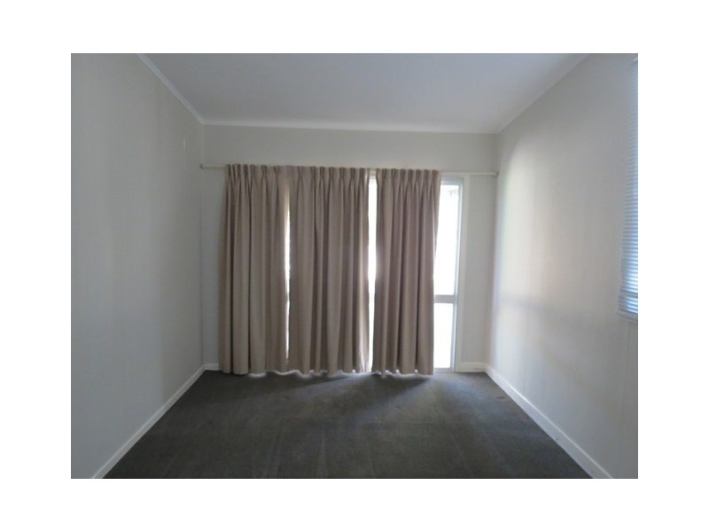 9 Borland Street, Roma QLD 4455