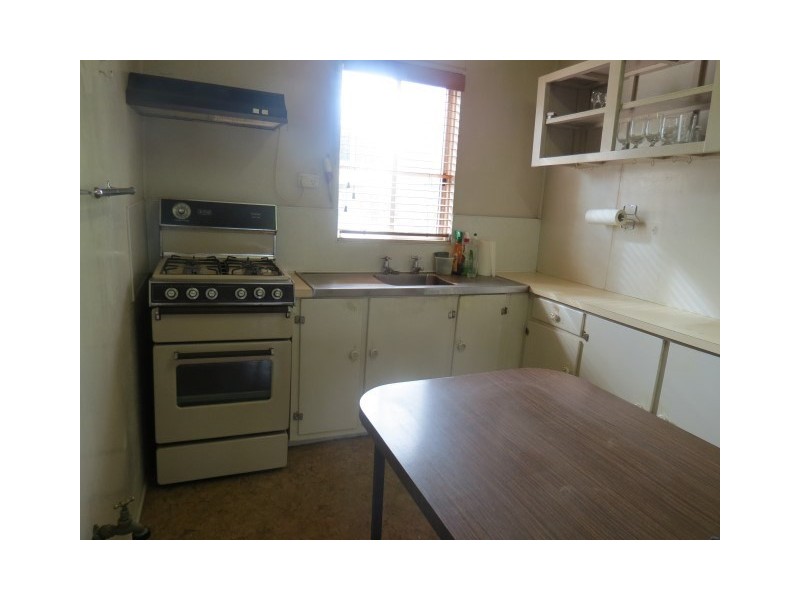 45 Gregory Street, Roma QLD 4455