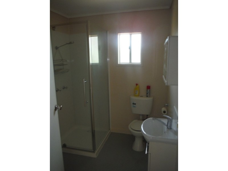 14 Russell Street, Roma QLD 4455