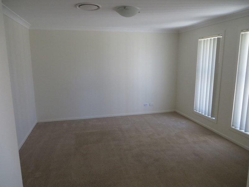 21 Ivy Street, Roma QLD 4455