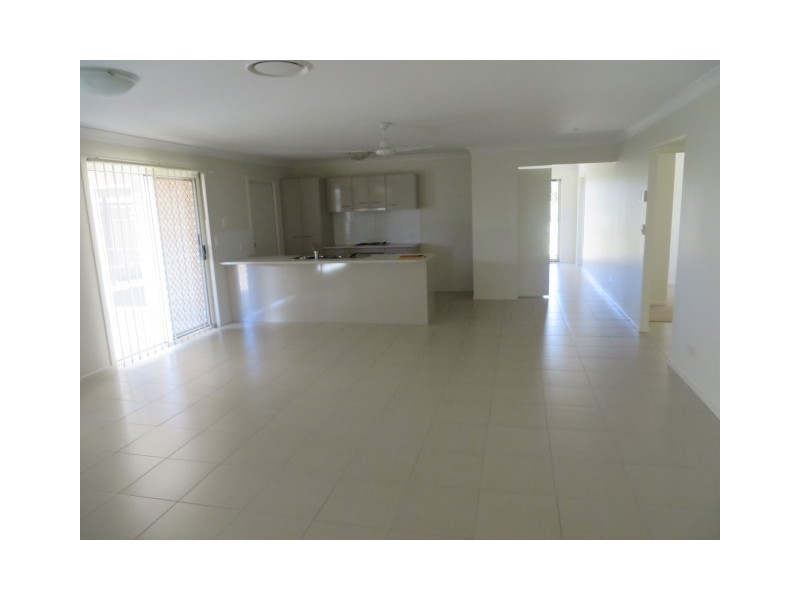 21 Ivy Street, Roma QLD 4455