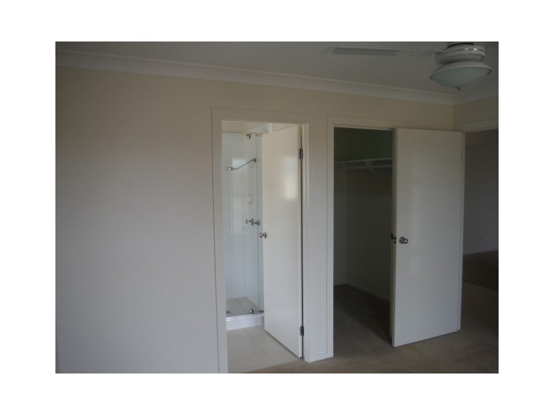 21 Ivy Street, Roma QLD 4455