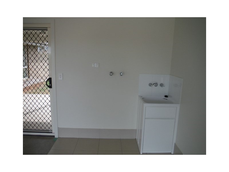 21 Ivy Street, Roma QLD 4455