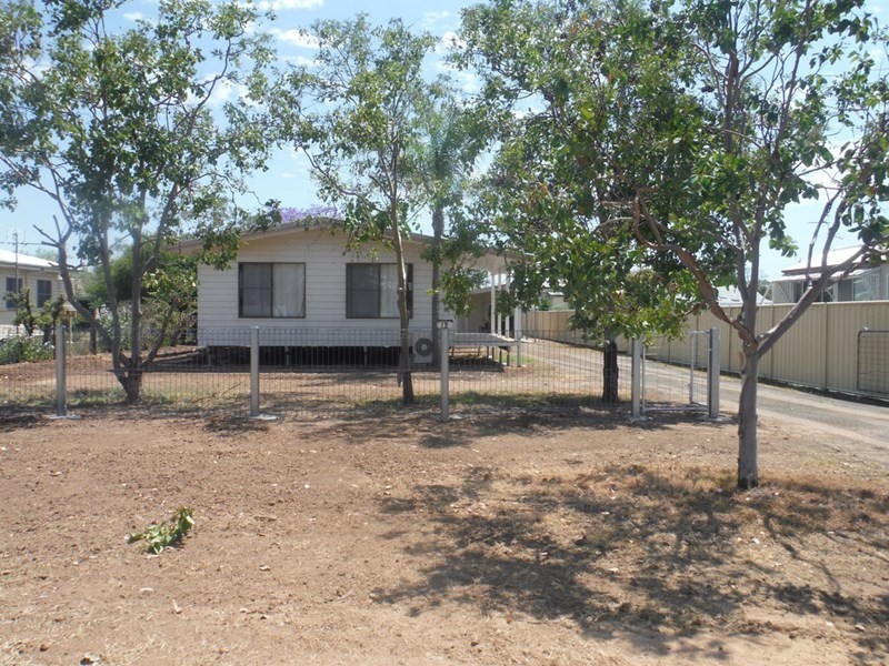19 Conlan Street, Roma QLD 4455