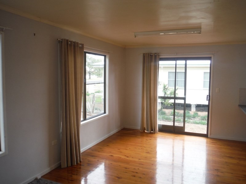 19 Conlan Street, Roma QLD 4455