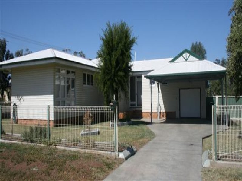 24 Arthur Street, Roma QLD 4455