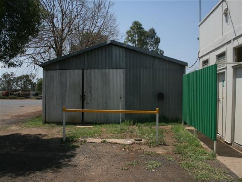 1 Hutton Street, Injune QLD 4454