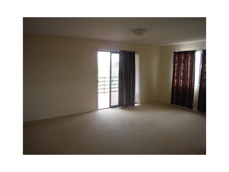 131 Quintin Street, Roma QLD 4455