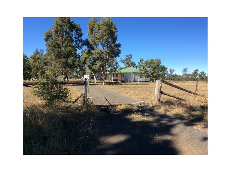 19 Hadwen Road, Roma QLD 4455
