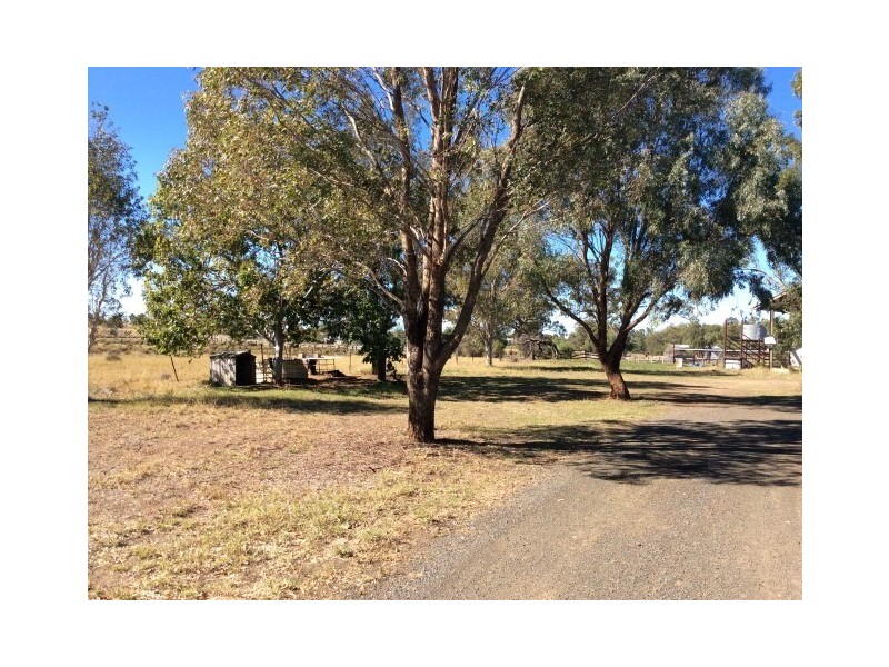 19 Hadwen Road, Roma QLD 4455