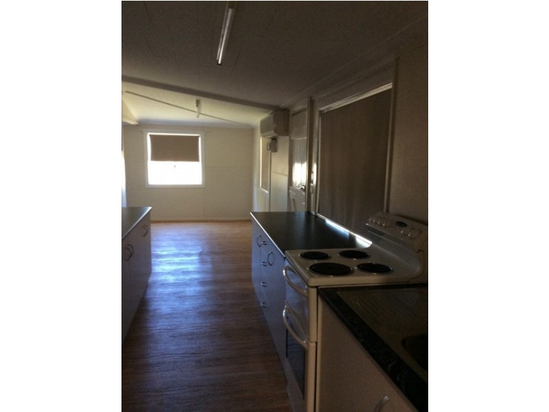 19 Hadwen Road, Roma QLD 4455