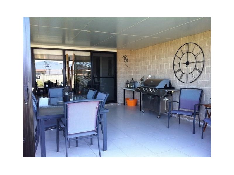 5 Lockyer Crescent, Roma QLD 4455