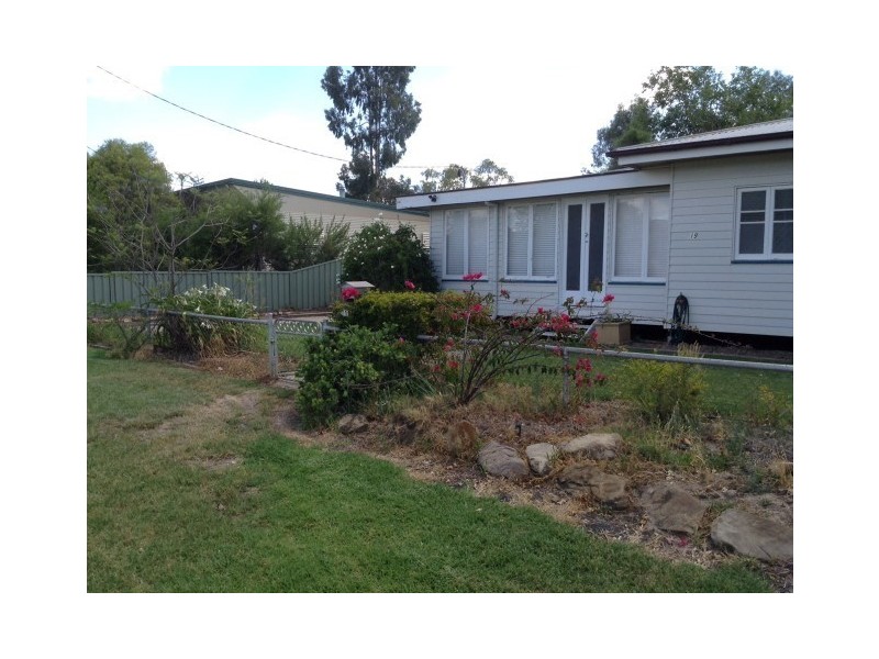 19 McEwan Street, Roma QLD 4455