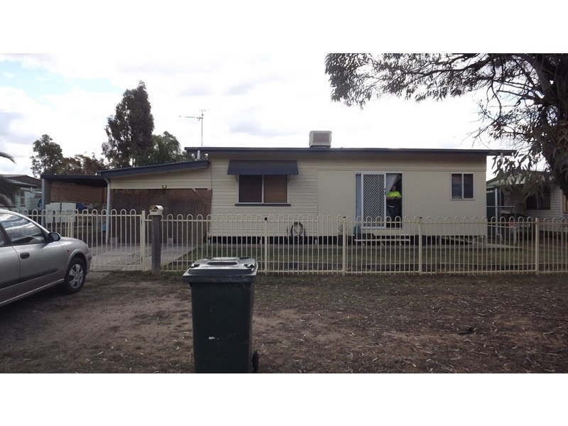 23 Saunders Street, Roma QLD 4455
