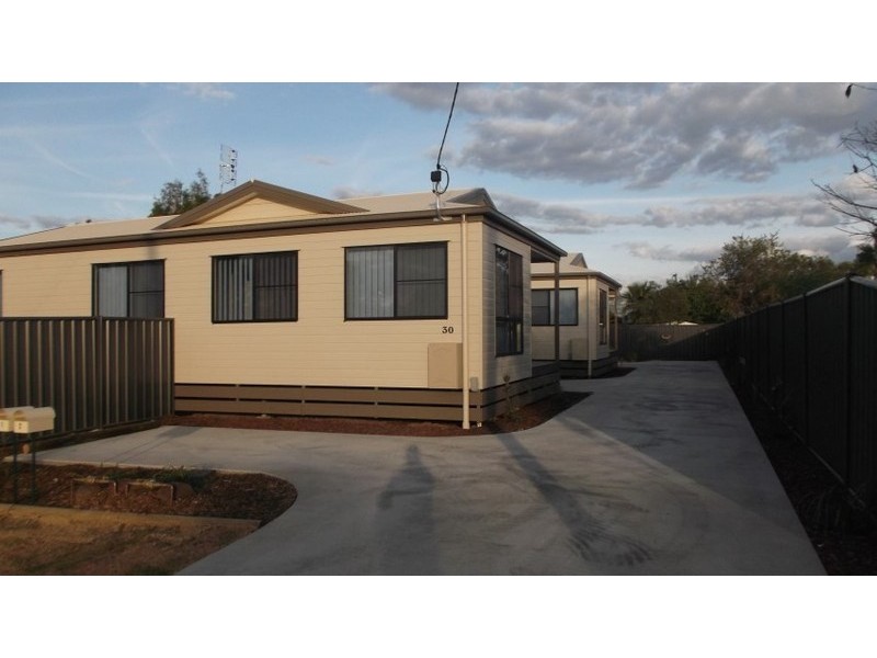 1/30 Saunders Street, Roma QLD 4455