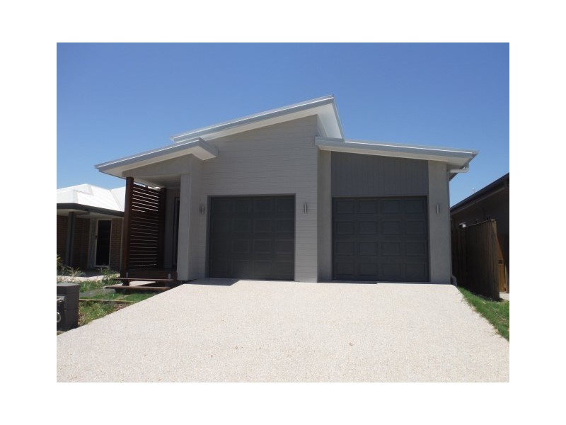 12 Clearview Drive, Roma QLD 4455