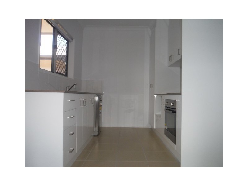 12 Clearview Drive, Roma QLD 4455