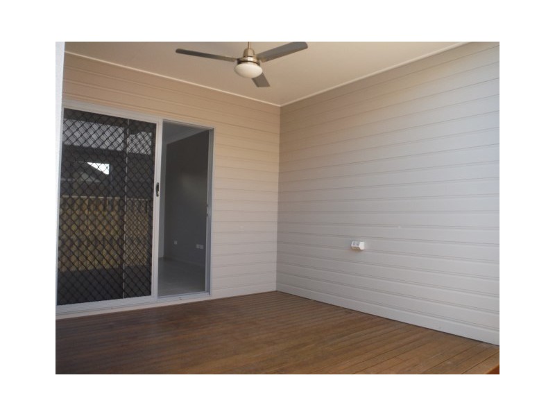 12 Clearview Drive, Roma QLD 4455