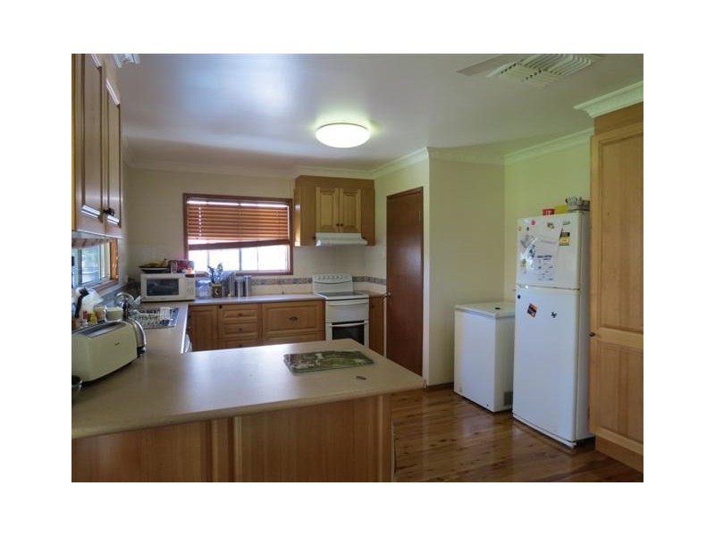 111 Charles Street, Roma QLD 4455