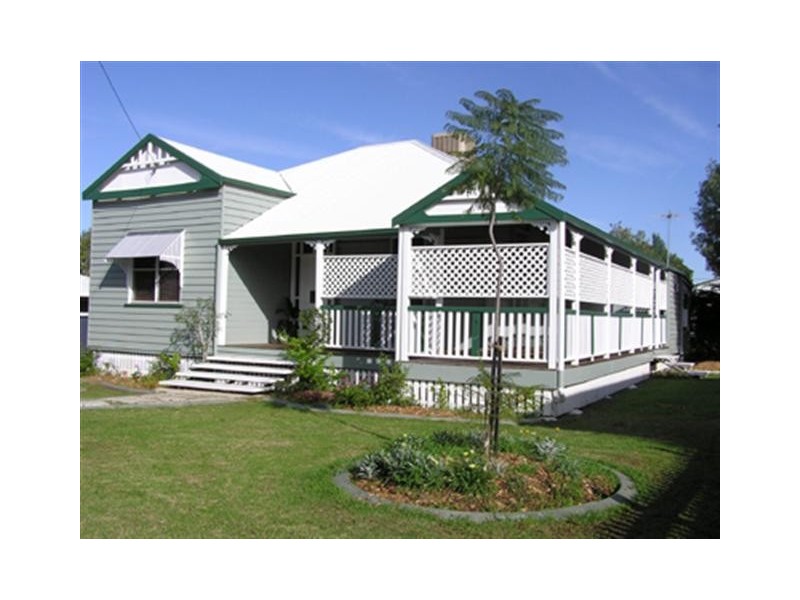 113 Currey Street, Roma QLD 4455