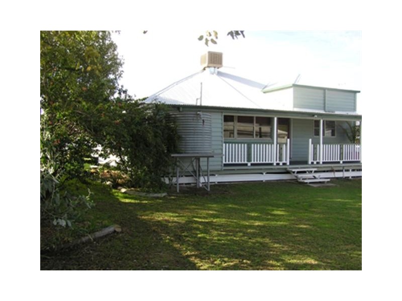 113 Currey Street, Roma QLD 4455