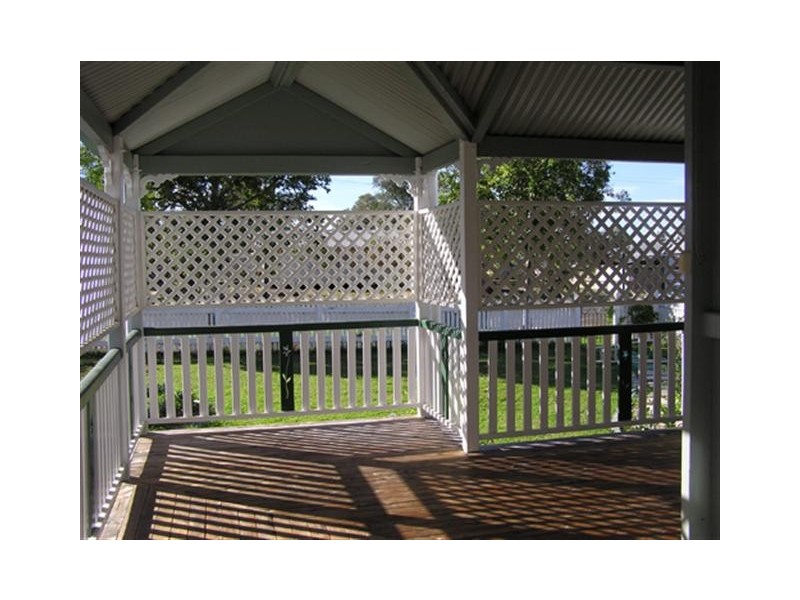 113 Currey Street, Roma QLD 4455