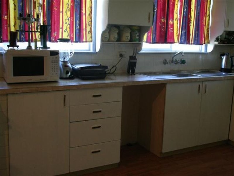 15 Lewis Street, Roma QLD 4455