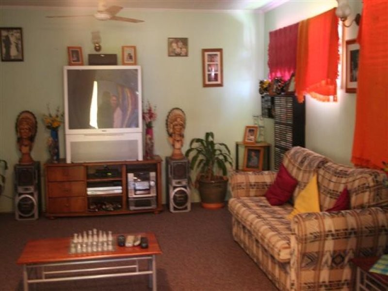 15 Lewis Street, Roma QLD 4455