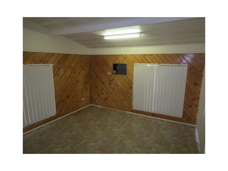 134 Northern Road, Roma QLD 4455