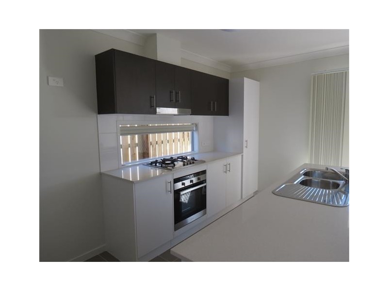 7 Lomandra Avenue, Roma QLD 4455