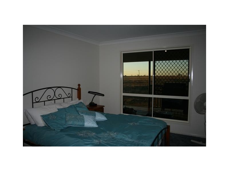 7 Dargal Road, Roma QLD 4455