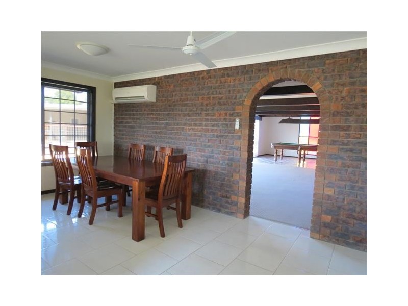 2B Borland Street, Roma QLD 4455