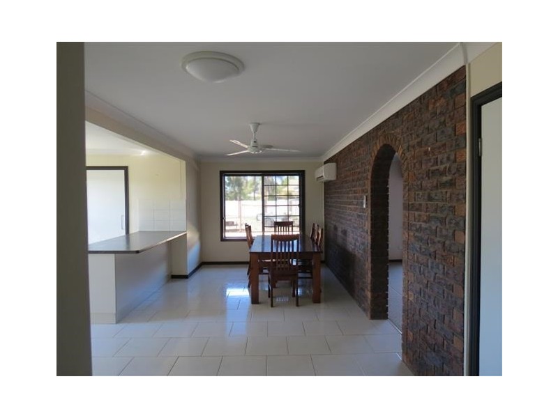 2B Borland Street, Roma QLD 4455