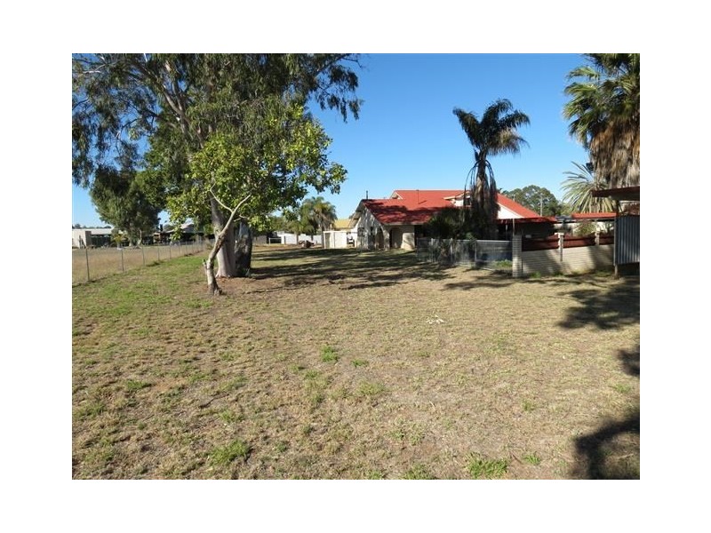 2B Borland Street, Roma QLD 4455