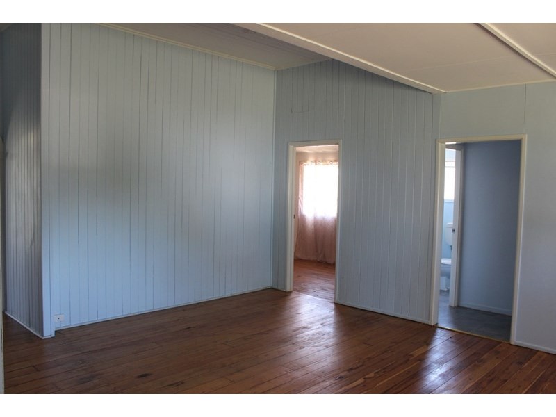 12 Conlan Street, Roma QLD 4455