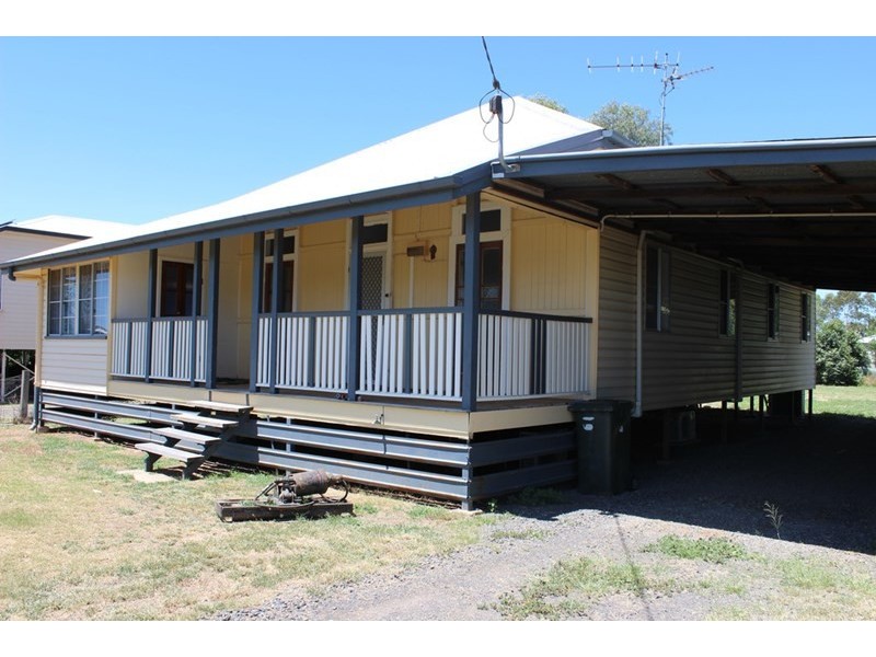 12 Conlan Street, Roma QLD 4455