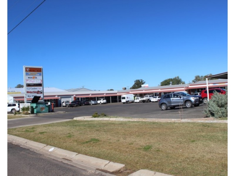 2B/90 Raglan Street, Roma QLD 4455