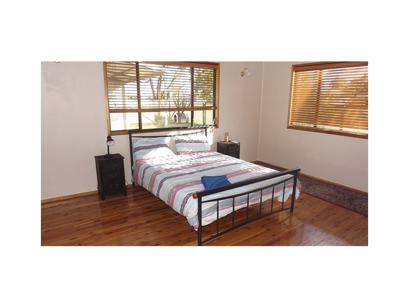 44 Twine Street, Roma QLD 4455