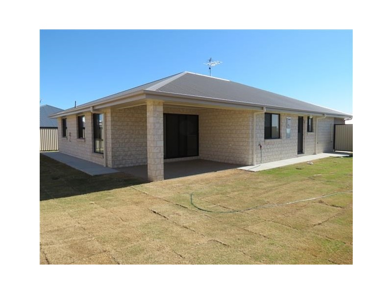 5 Dawson Court, Roma QLD 4455