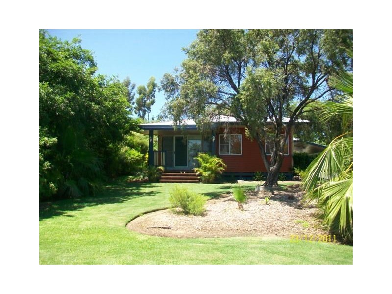 12 Fowles, Roma QLD 4455