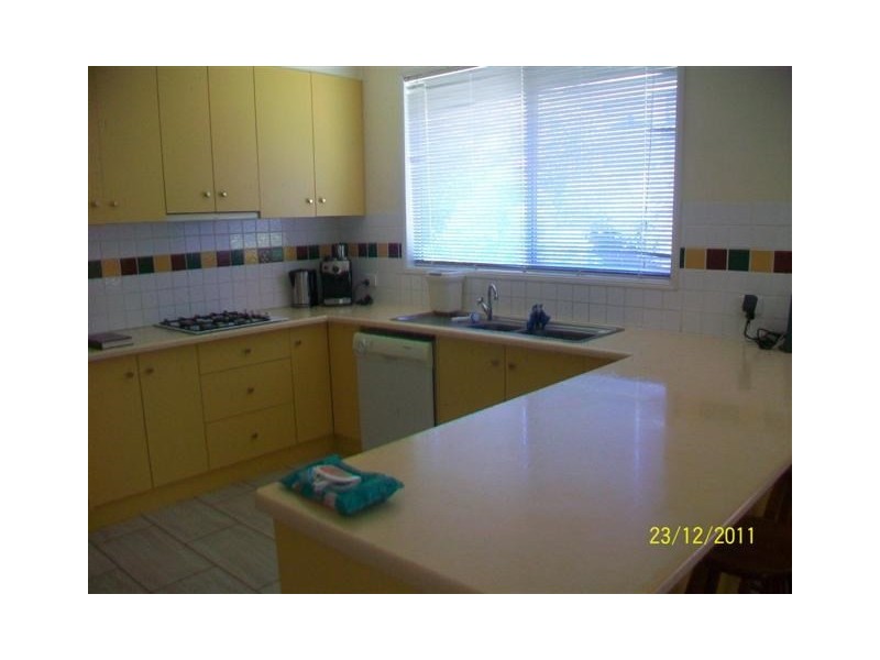 12 Fowles, Roma QLD 4455