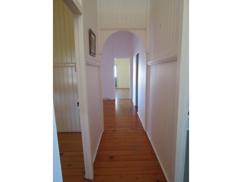 96 Chrystal Street, Roma QLD 4455